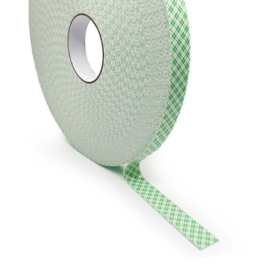 Taśma z pianki PU z podwójnym powłokiem 1 mm Biały akrylowy klej 24 m