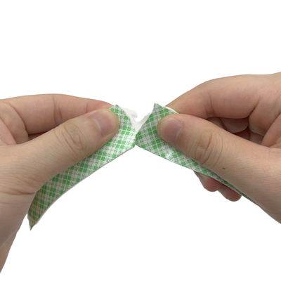 Taśma z pianki PU z podwójnym powłokiem 1 mm Biały akrylowy klej 24 m