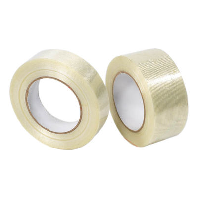 Wodaodporna taśma z włókien monoorientowanych z włókien szklanych o grubości 150 μm i wielkości 48 mm * 40 m do pakowania